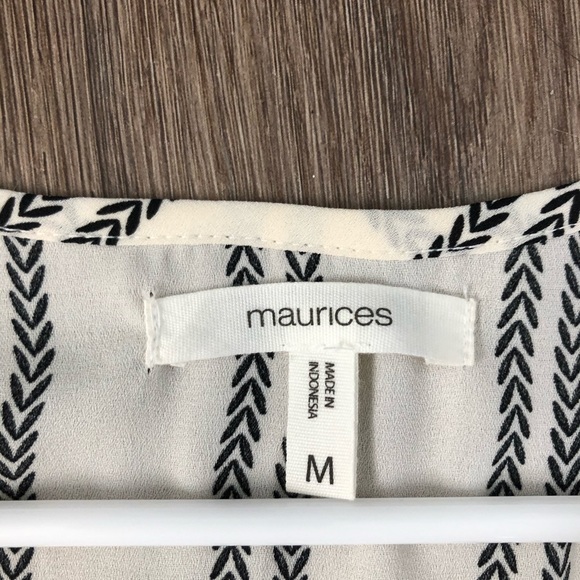 Maurices Medium Blouse - Picture 3 of 6